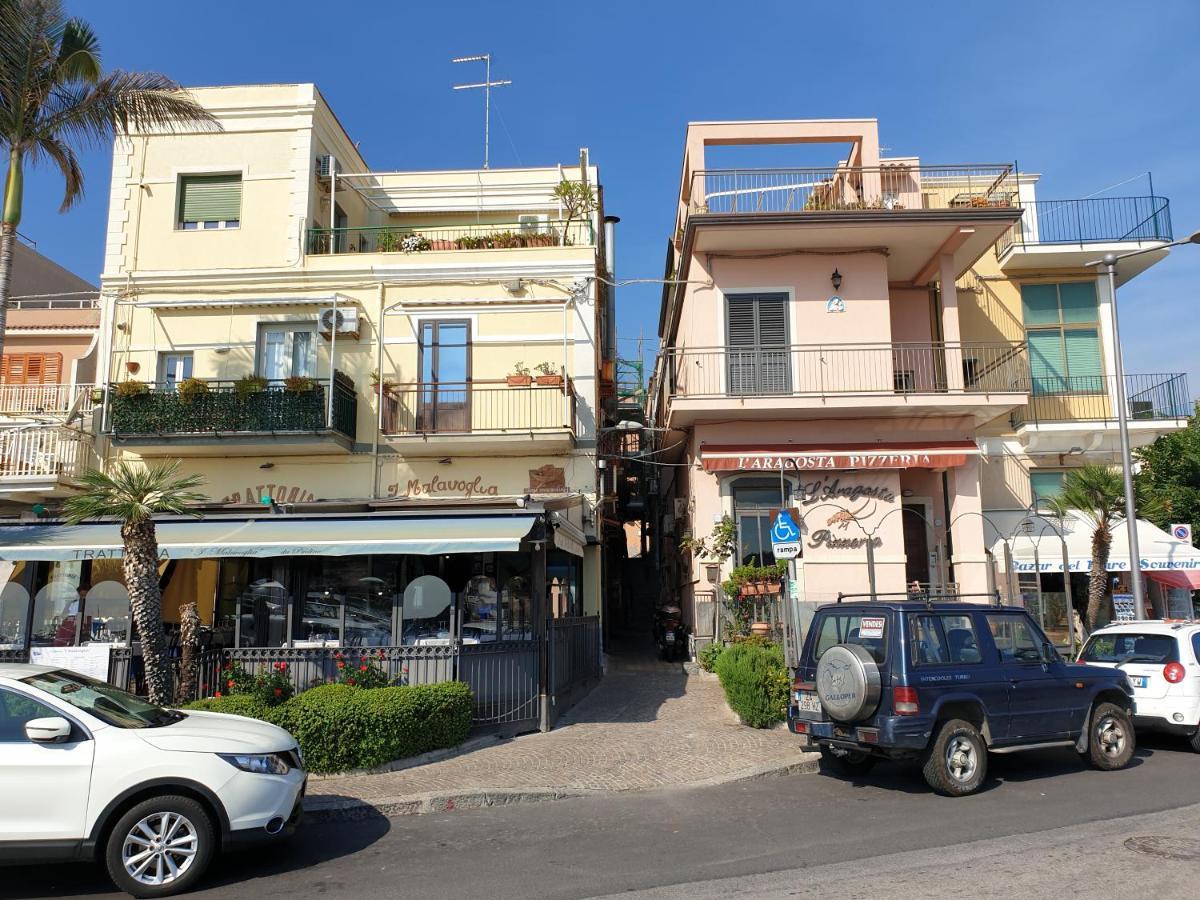 شقة Casa Alessia آتْشّي كاستيلّو المظهر الخارجي الصورة